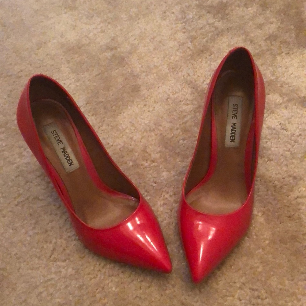 Steve Madden red heels